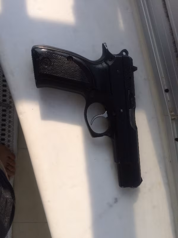 Acil!!! Askeri personelden CZ 75B