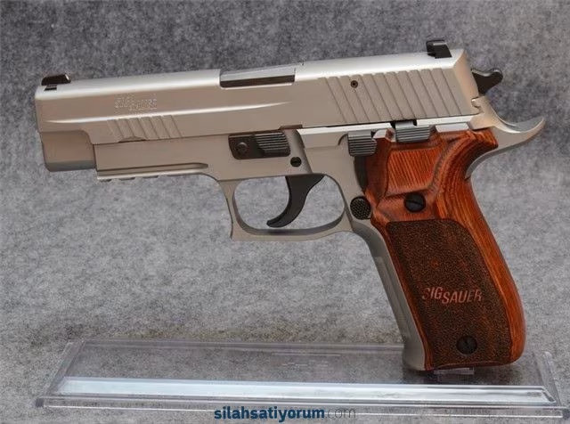 sigsaure p226 stanless elite