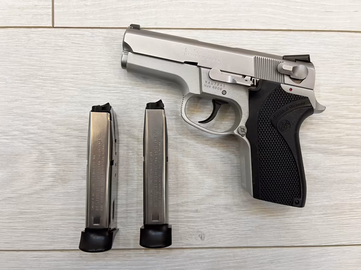 Smithwesson 6906