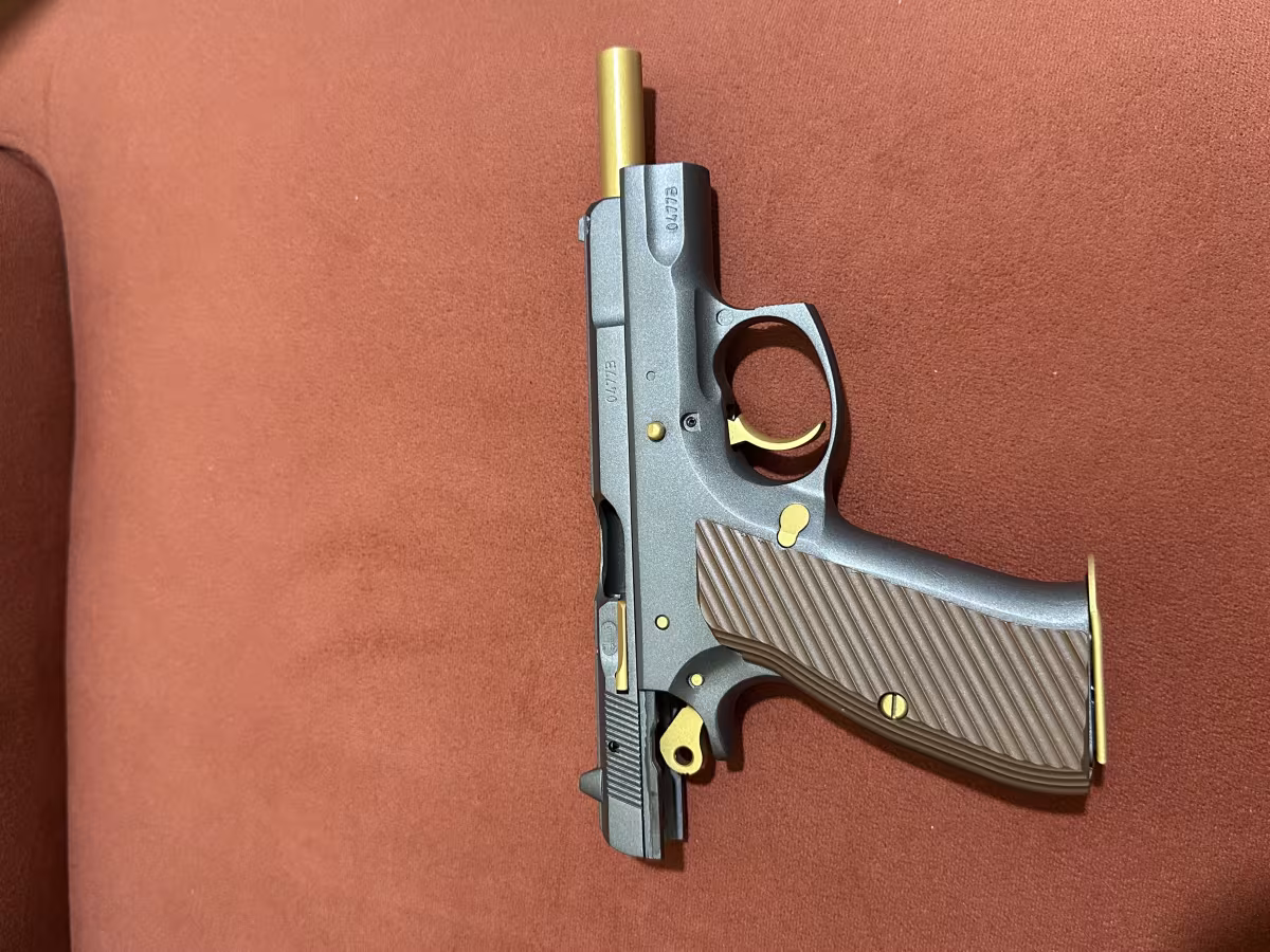 CZ 75 B