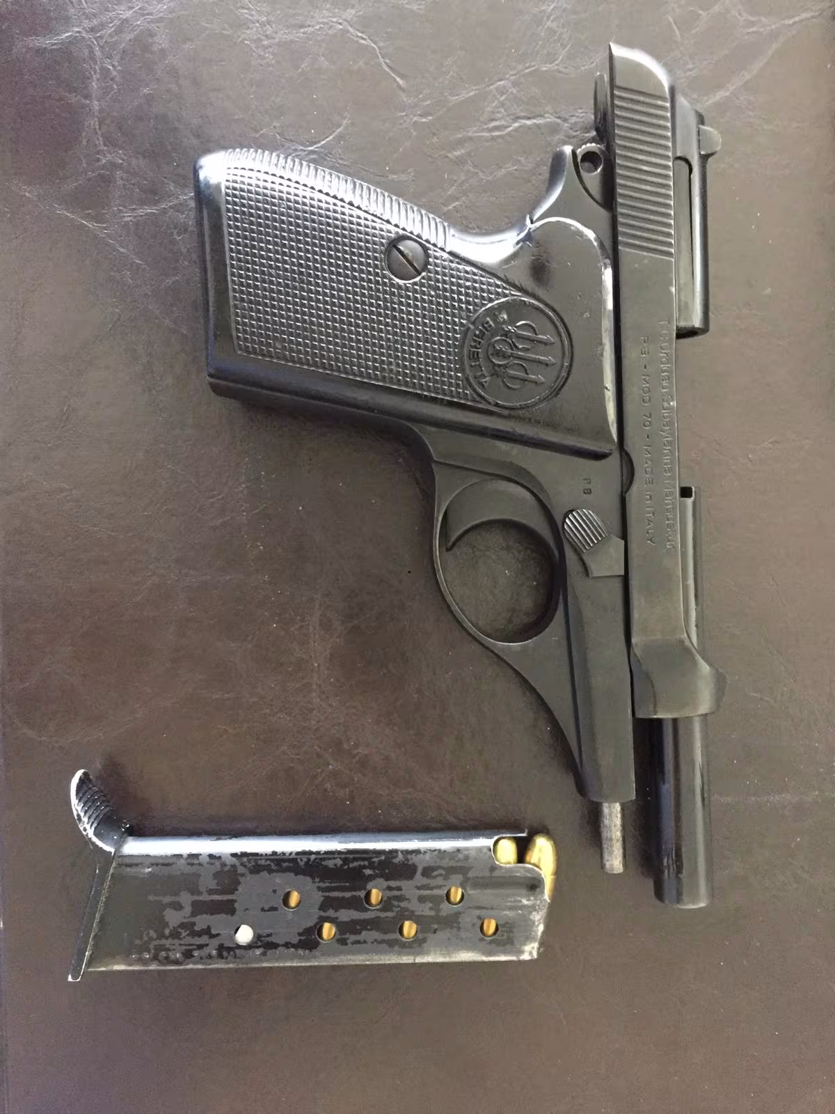 Düğmeli Beretta MOD 70 7.65