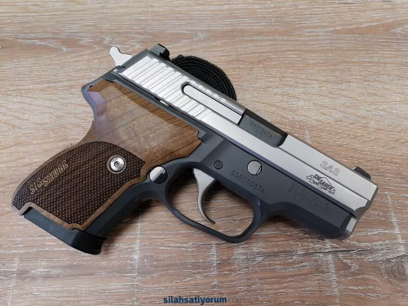 Sig Sauer P 224 Sıfır Ayarında 12+1 Kapasite 9 mm Compact