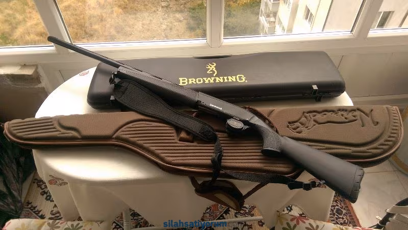 Browning Maxus 12/89