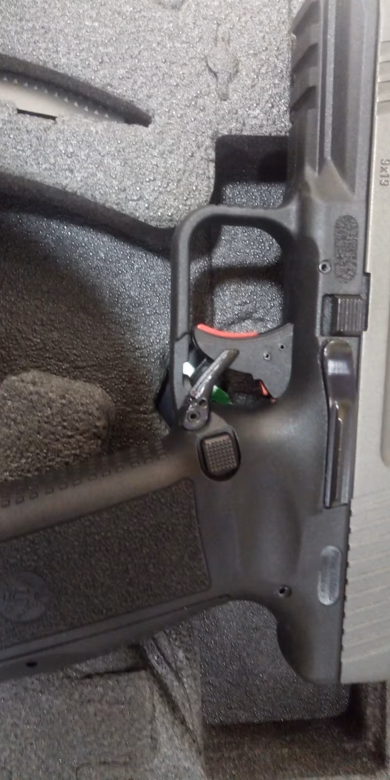 CANİK TP9 SF ELİTE-S TUNGSTEN CERAKOTE KAPLAMA- SIFIR AYARINDA-KYDEX İÇ KILIF- 19+1 ŞARJÖR KAPASİTESİ