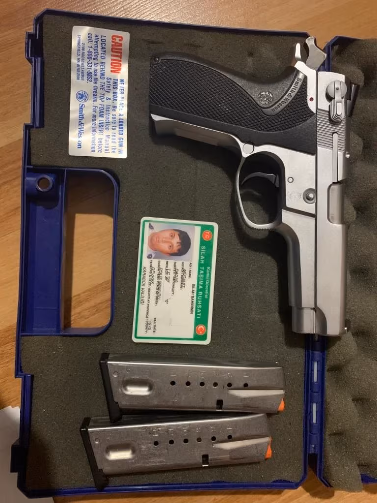 5906 kullanılmamış çantasında