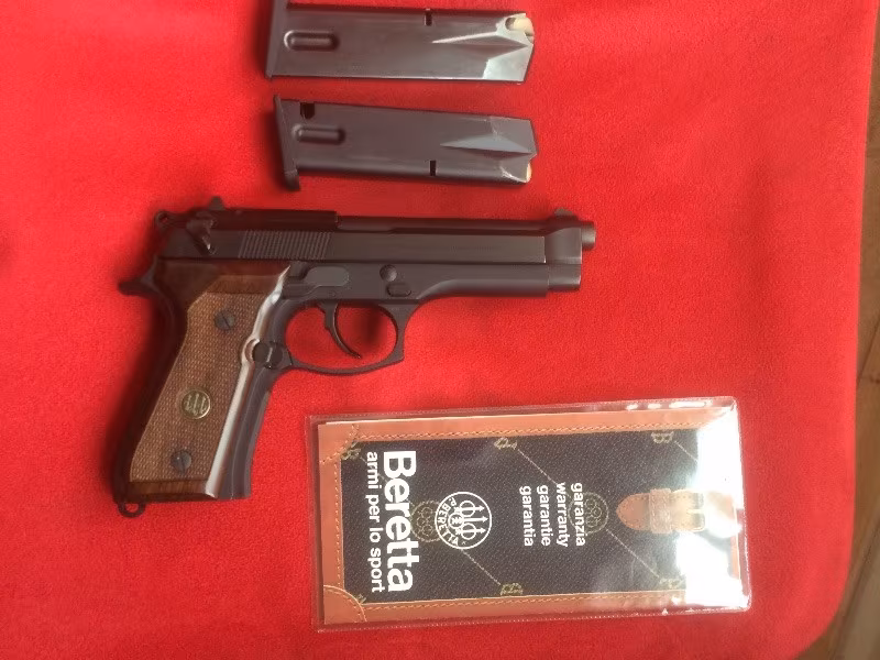 ACİL BERETTA FS 92 SIFIR AYARINDA KUTUSUNDA