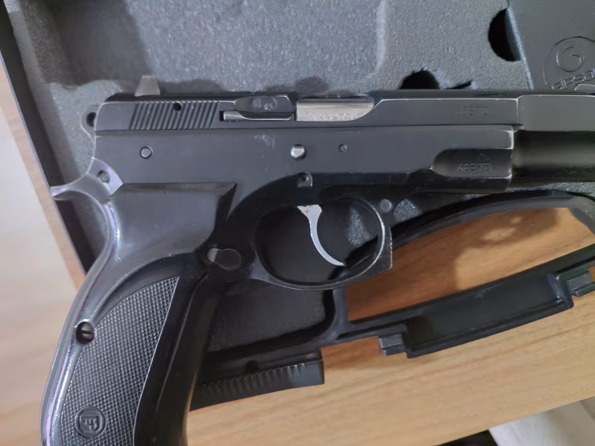 Sahibinden orijinal Cz75 B