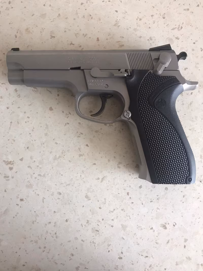 Sıfırdan Farksız SMİTH WESSON