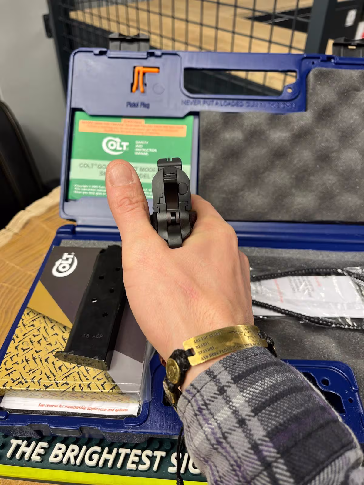 Colt Combat Commander – 9 mm Sıfır Kutusunda