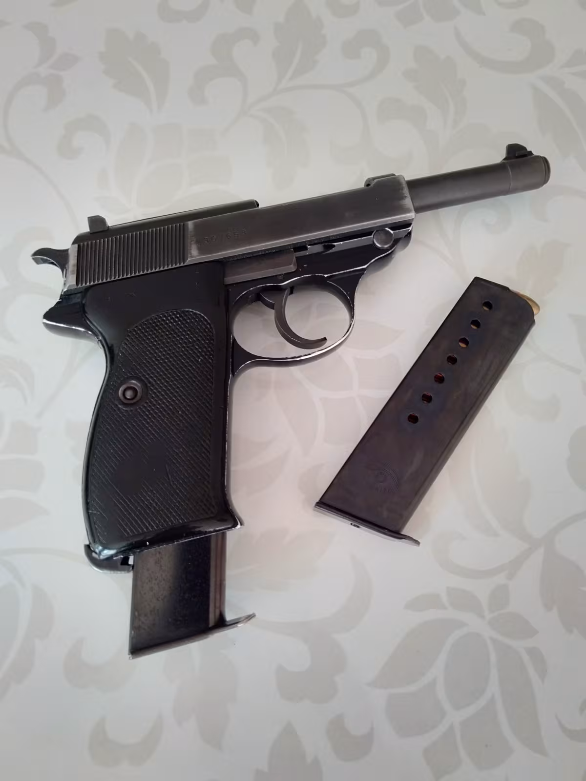 ALMAN WALTHER P38