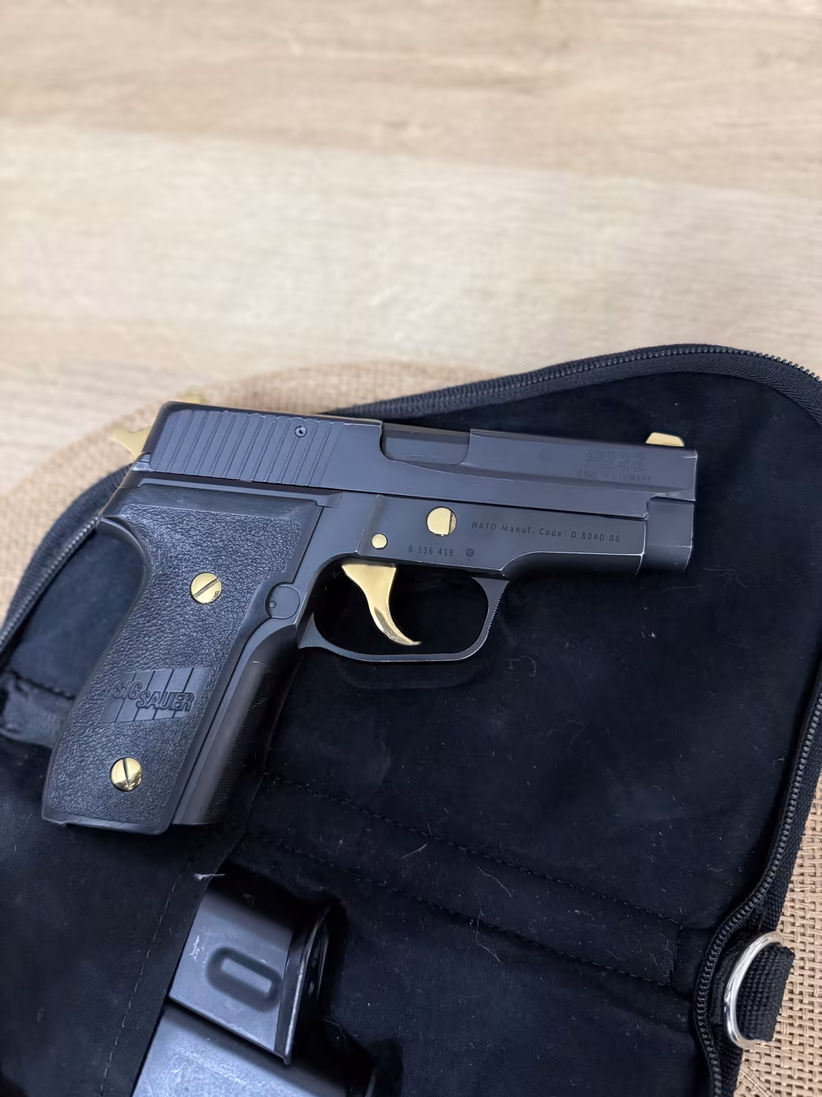 Kamu görevlisinden sig sauer p228 sıfır gibi
