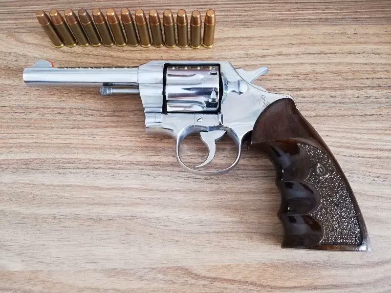 Colt marka 38 cal. 1905 yapımı