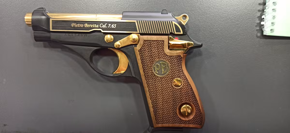 Acil satılık düğmeli Beretta