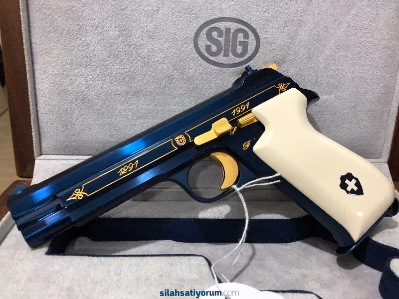 İsviçrenin 700. Yılına Özel Emsalsiz SIG BLUE HELVETİCA