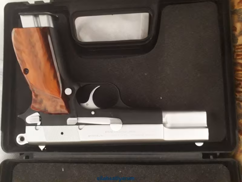 Az Kullanılmış Temiz Browning