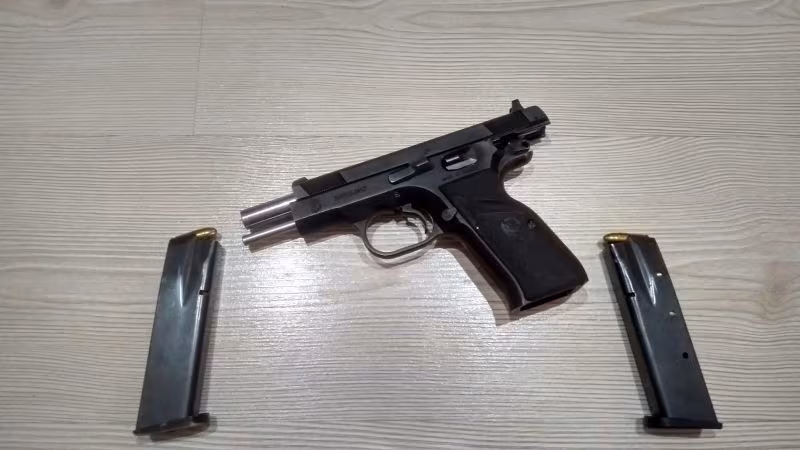 ÇOK TEMİZ-- SARSILMAZ/ KILINÇ 2000 /15+1