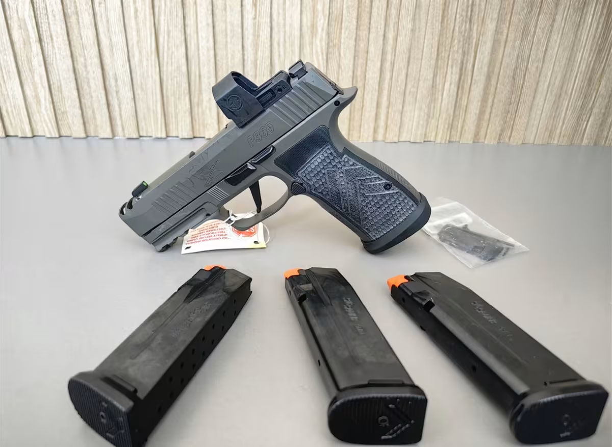Sig Sauer P365 AXG Legion
