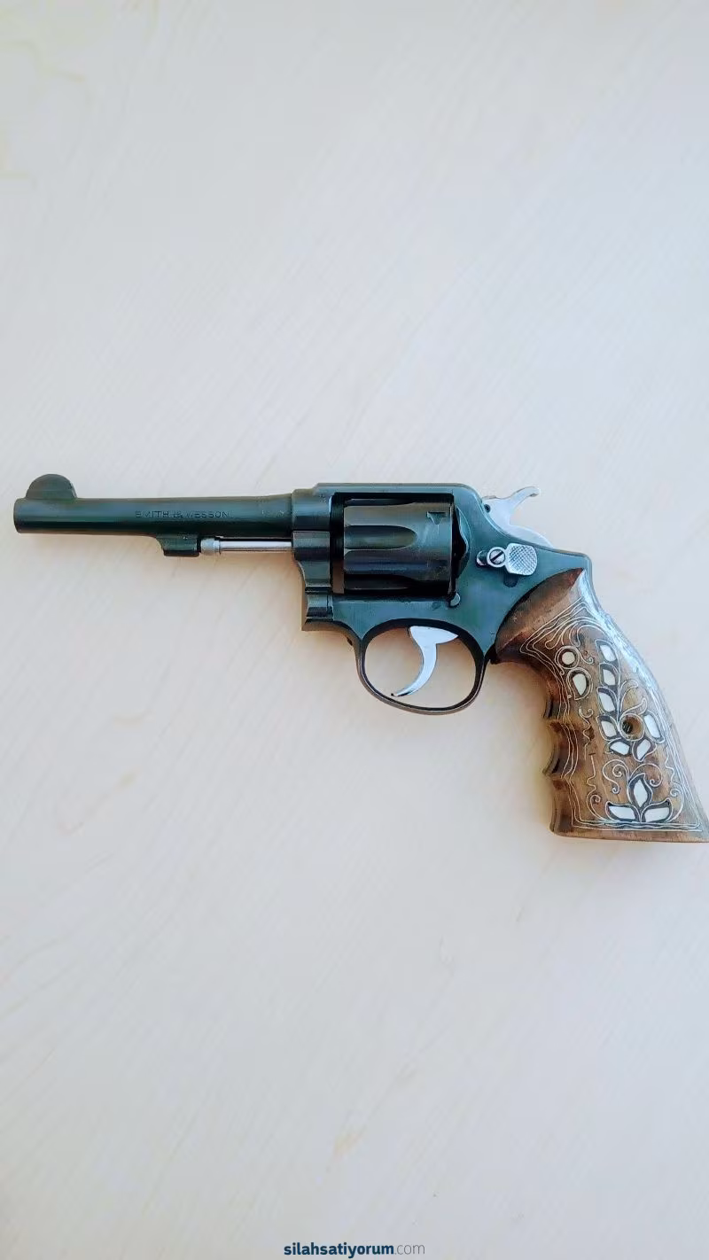 Smith & Wesson