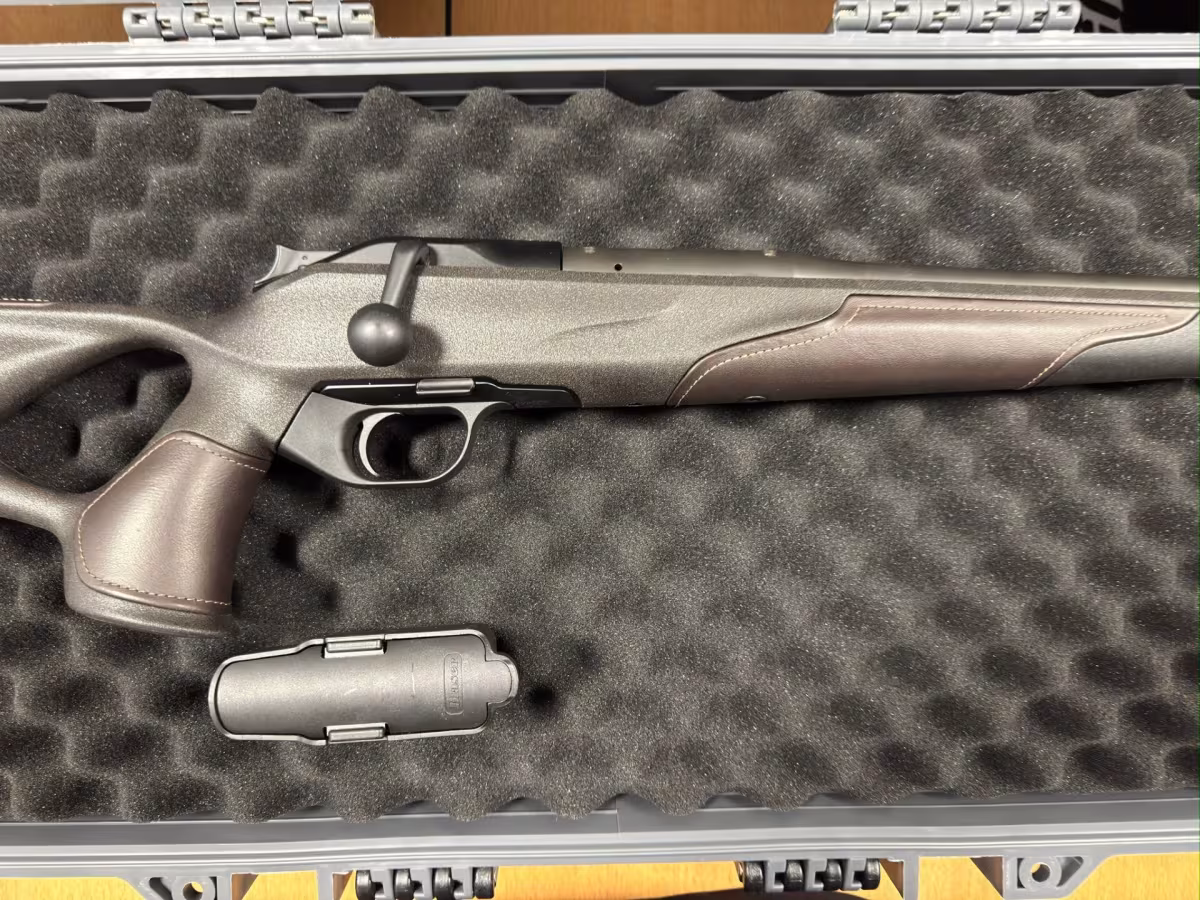 Blaser R8 Professional Success Leather 7×64 Yivli Tüfek