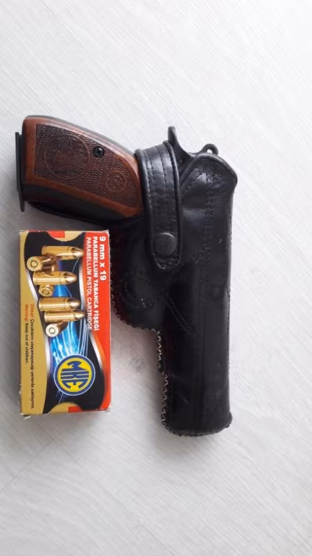 Acil satılık orjinal CZ 75 B