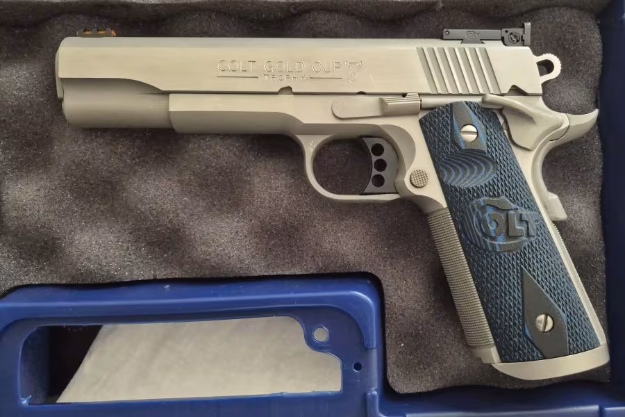 Colt Gold Tropy