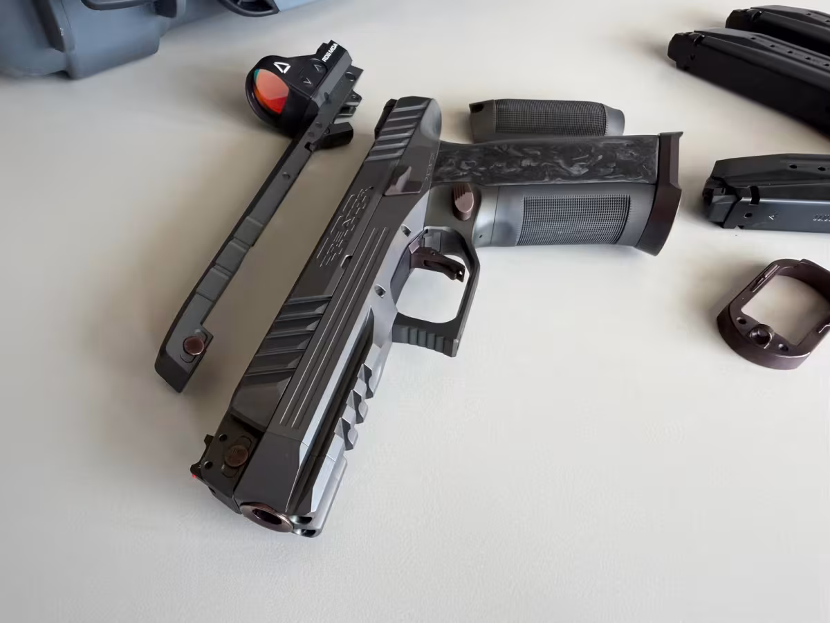 Laugo Arms Alien Creator 500 Limited Edition full kit