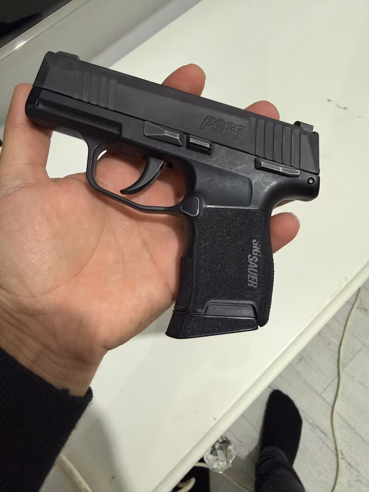 ACİL SATILIK  İSTANBUL TESLİM SİG SAUER P365