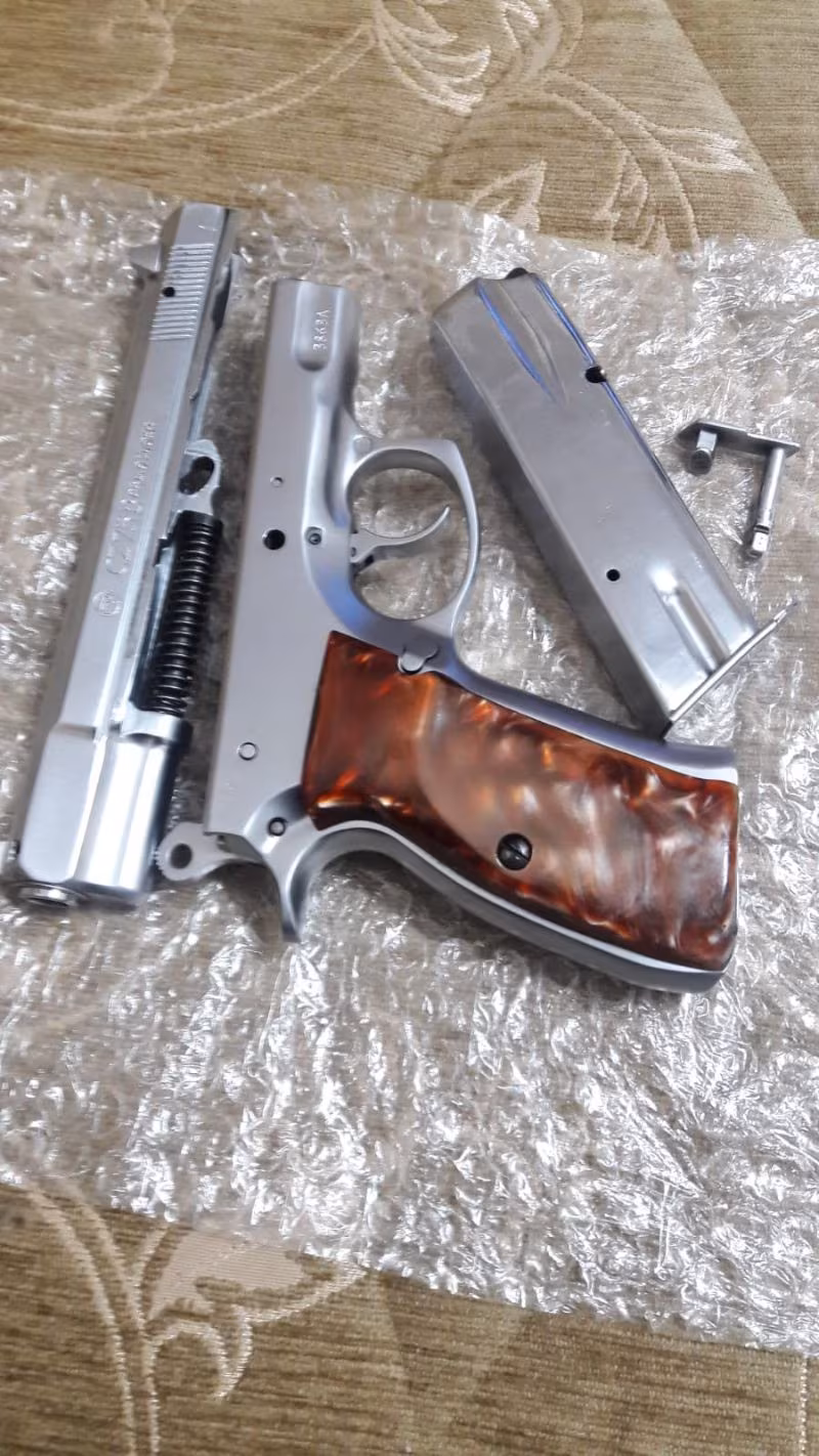 Cz 75  Çekoslavakya yapımı krom kaplama