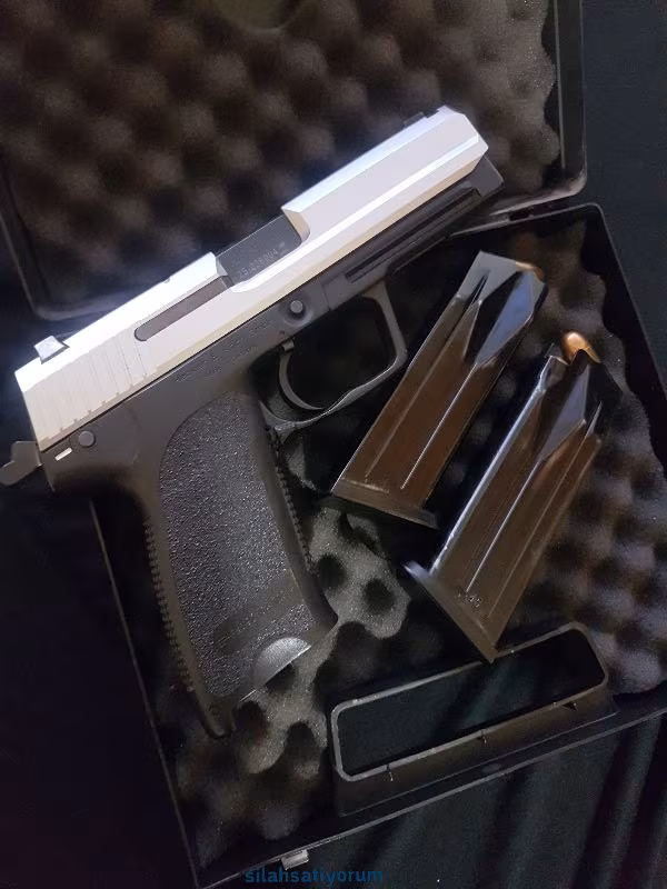 Alman panzeri Heckler Koch 45 auto 12+1