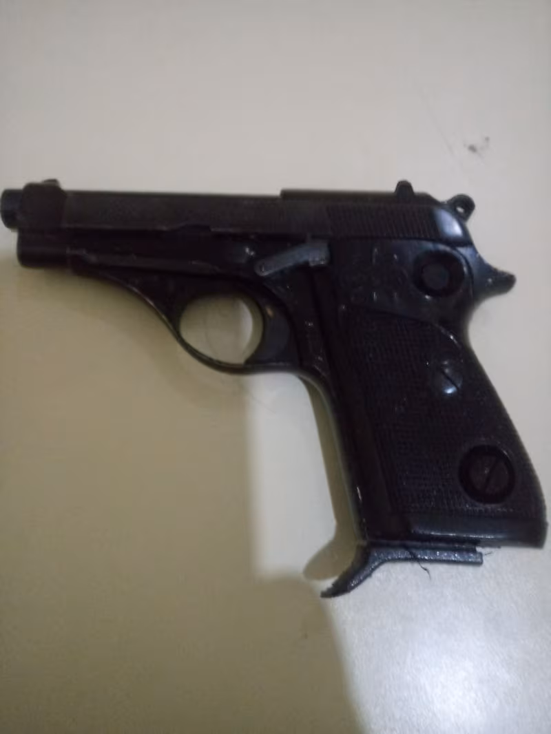 Polisten satılık orjinal baretta