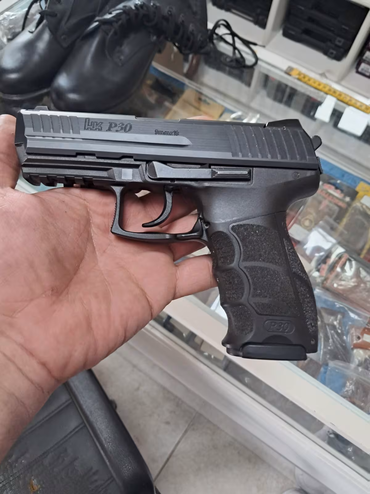Sifir ayarında Heckler koch p30 15+1