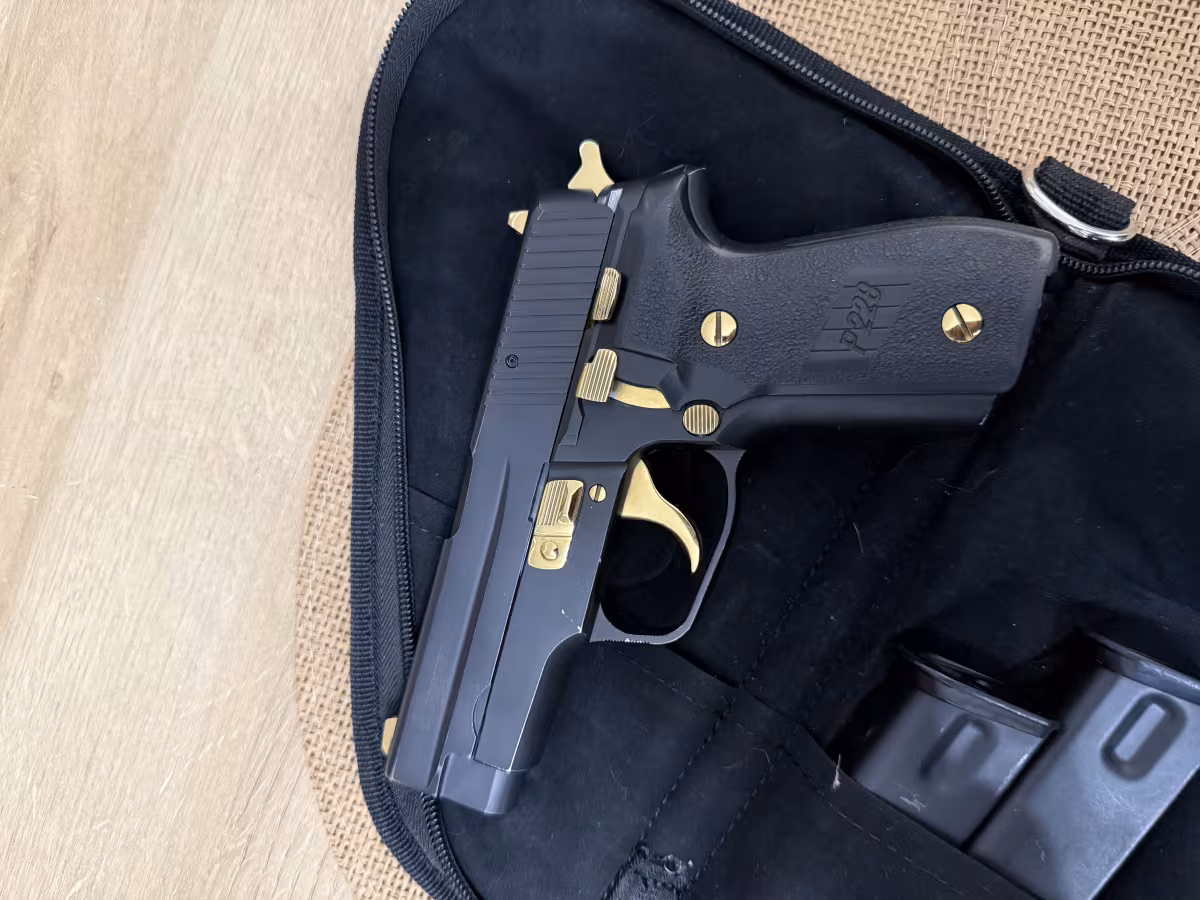 Kamu görevlisinden sig sauer p228 sıfır gibi