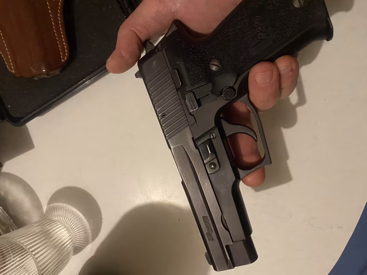 120.000 TL. Sig Sauer P226 (Alman)