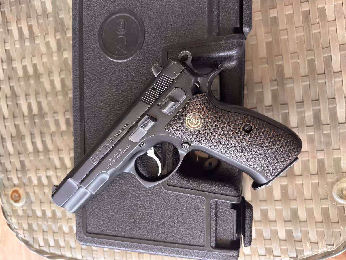 SIFIR AYARINDA CZ 75 B