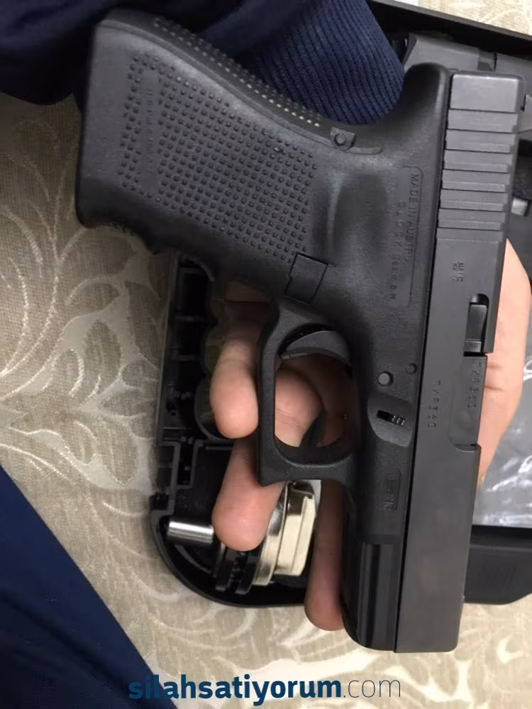 GLOCK 19 GEN 4 SIFIR AYARINDA