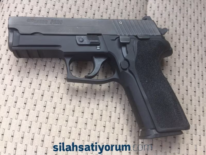SİG-SAUER P229