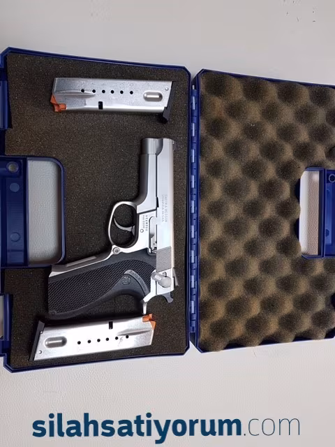 SMİTH WESSON 5906